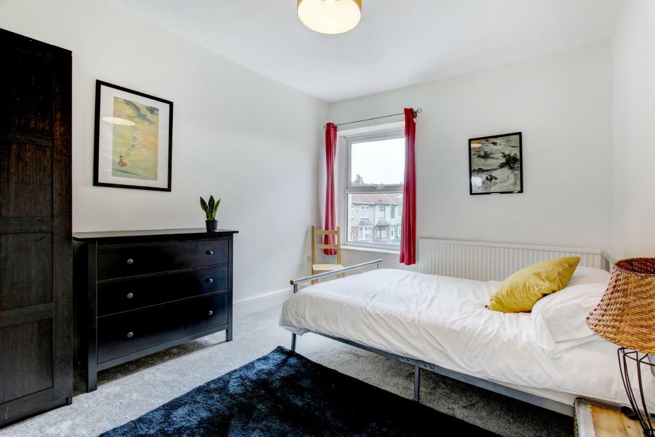 Villa Lovely 3 Bed House In Bristol Extérieur photo