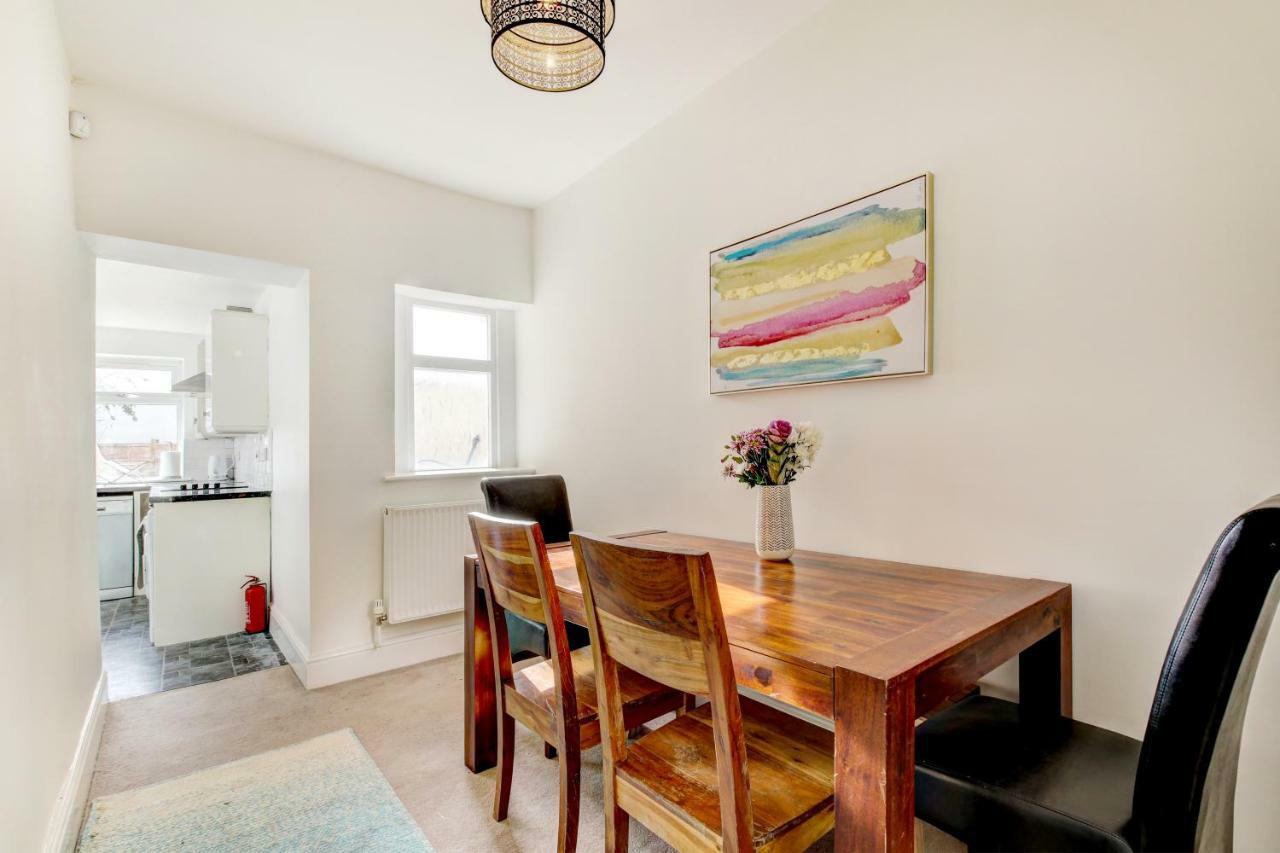 Villa Lovely 3 Bed House In Bristol Extérieur photo