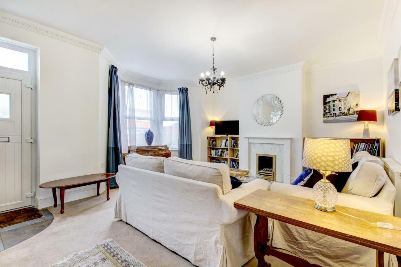 Villa Lovely 3 Bed House In Bristol Extérieur photo